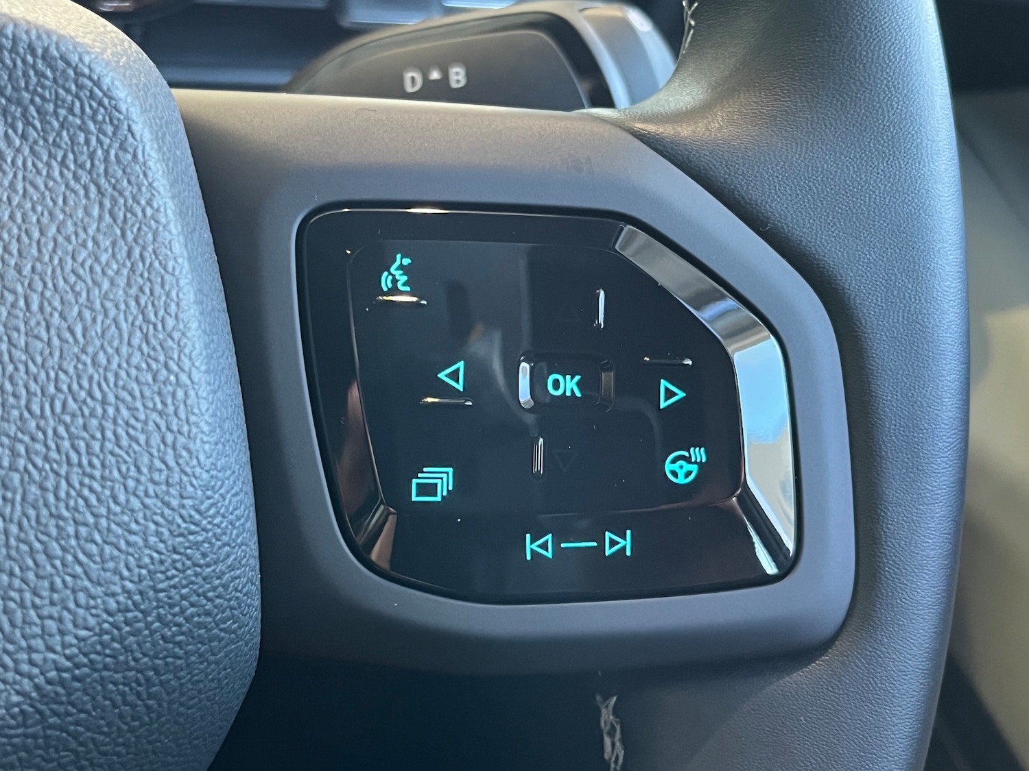 Used Ford Explorer 2026 for sale - 77529493: Photo 41