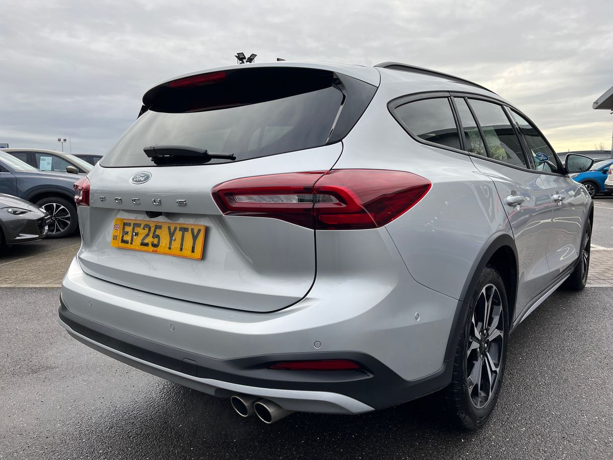 Used Ford Focus 2025 for sale - 76958050: Photo 24