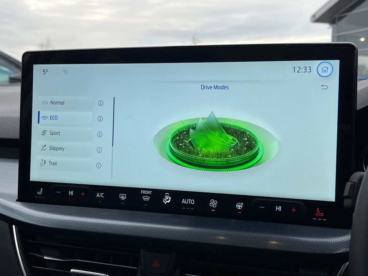 Used Ford Focus 2025 for sale - 76958050: Photo 39