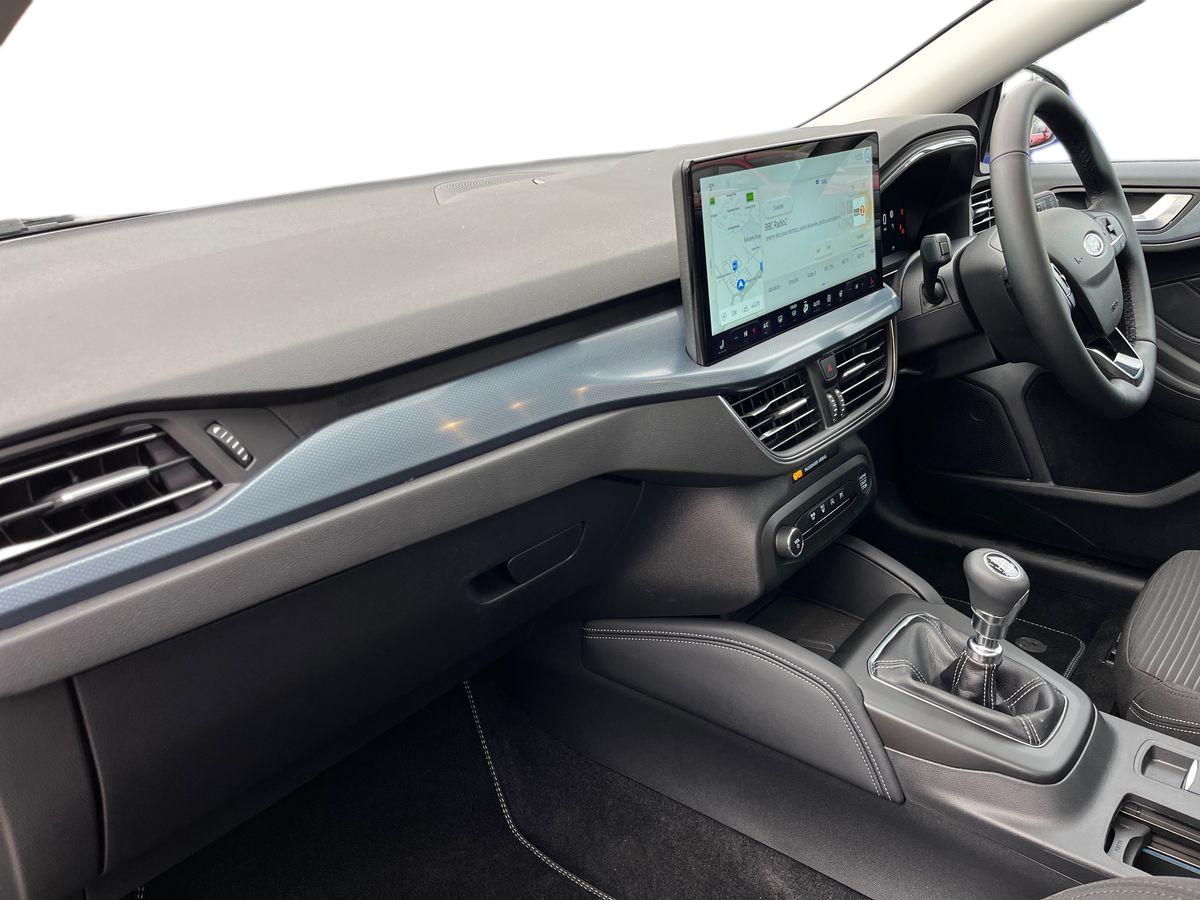 Used Ford Focus 2025 for sale - 76958050: Photo 6