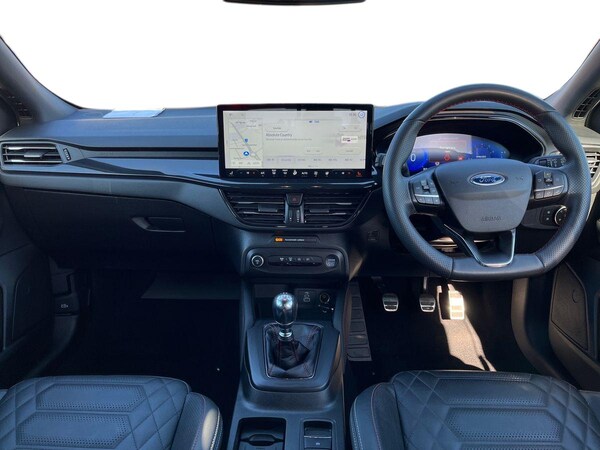 Used Ford Focus 2023 for sale - 76045442: Photo 10