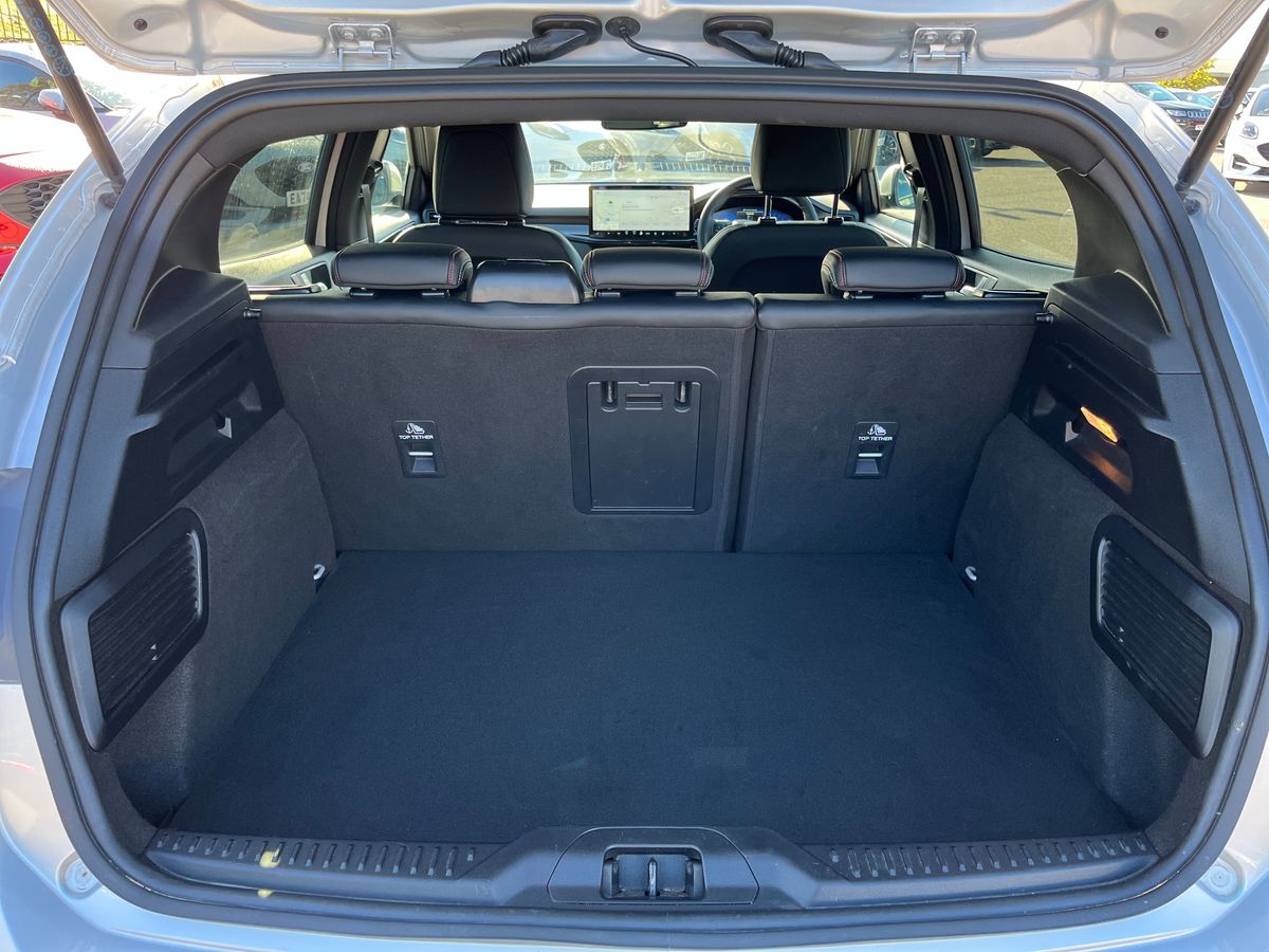 Used Ford Focus 2023 for sale - 76045442: Photo 20