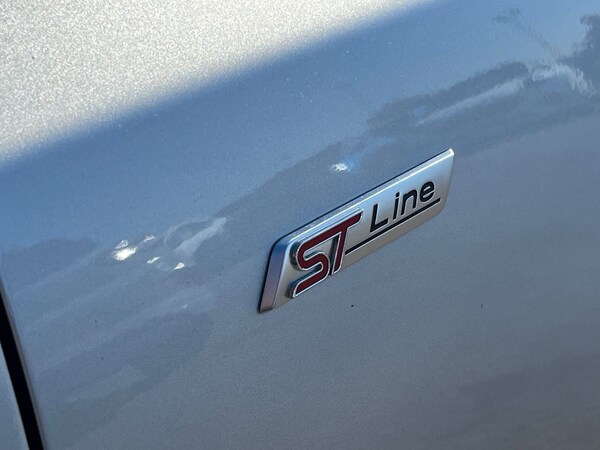 Used Ford Focus 2023 for sale - 76045442: Photo 32