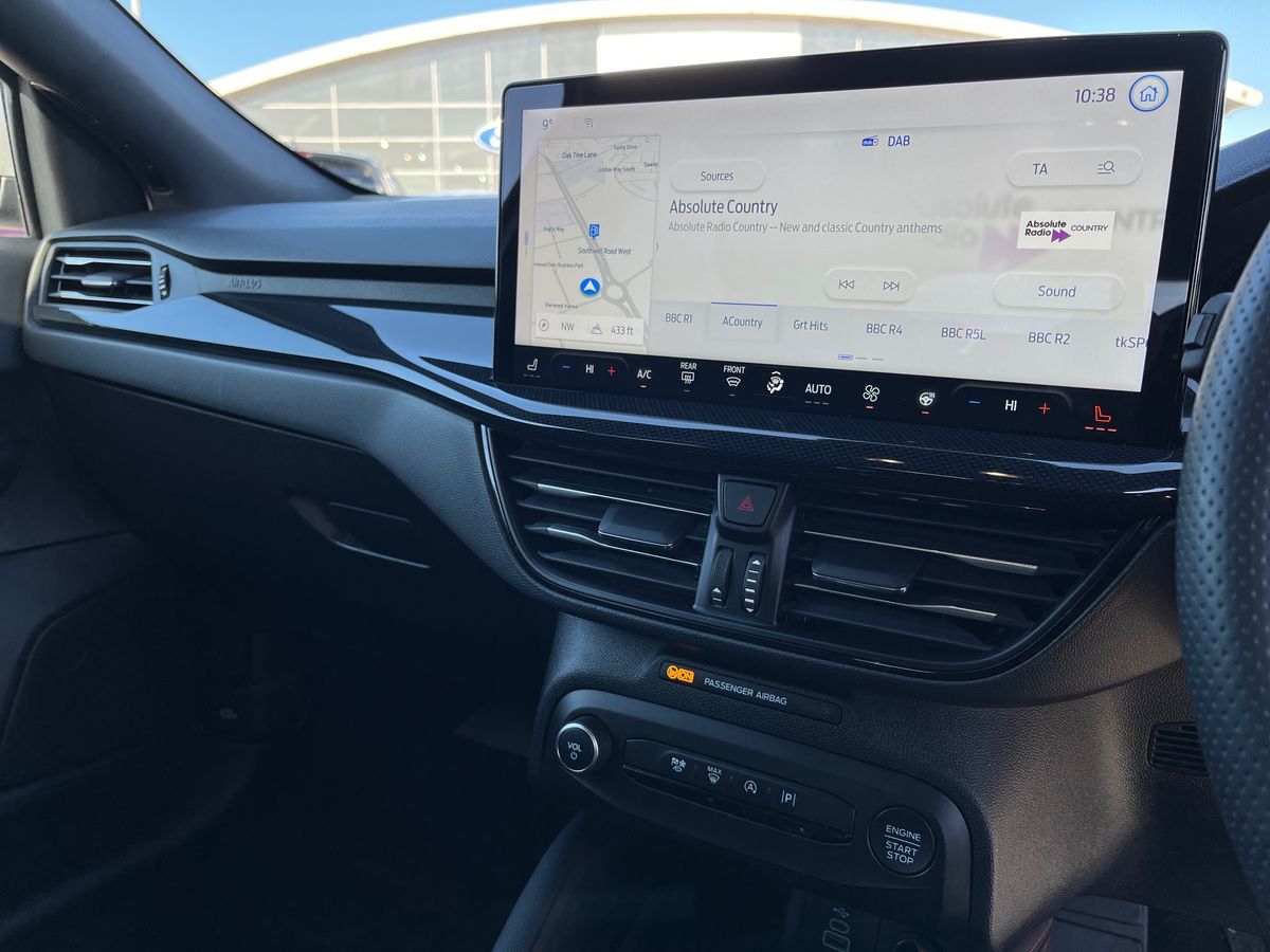 Used Ford Focus 2023 for sale - 76045442: Photo 34