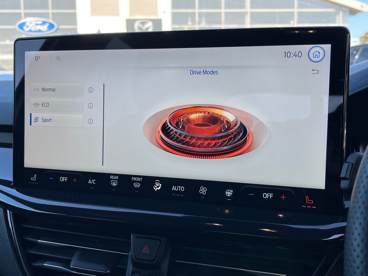 Used Ford Focus 2023 for sale - 76045442: Photo 38