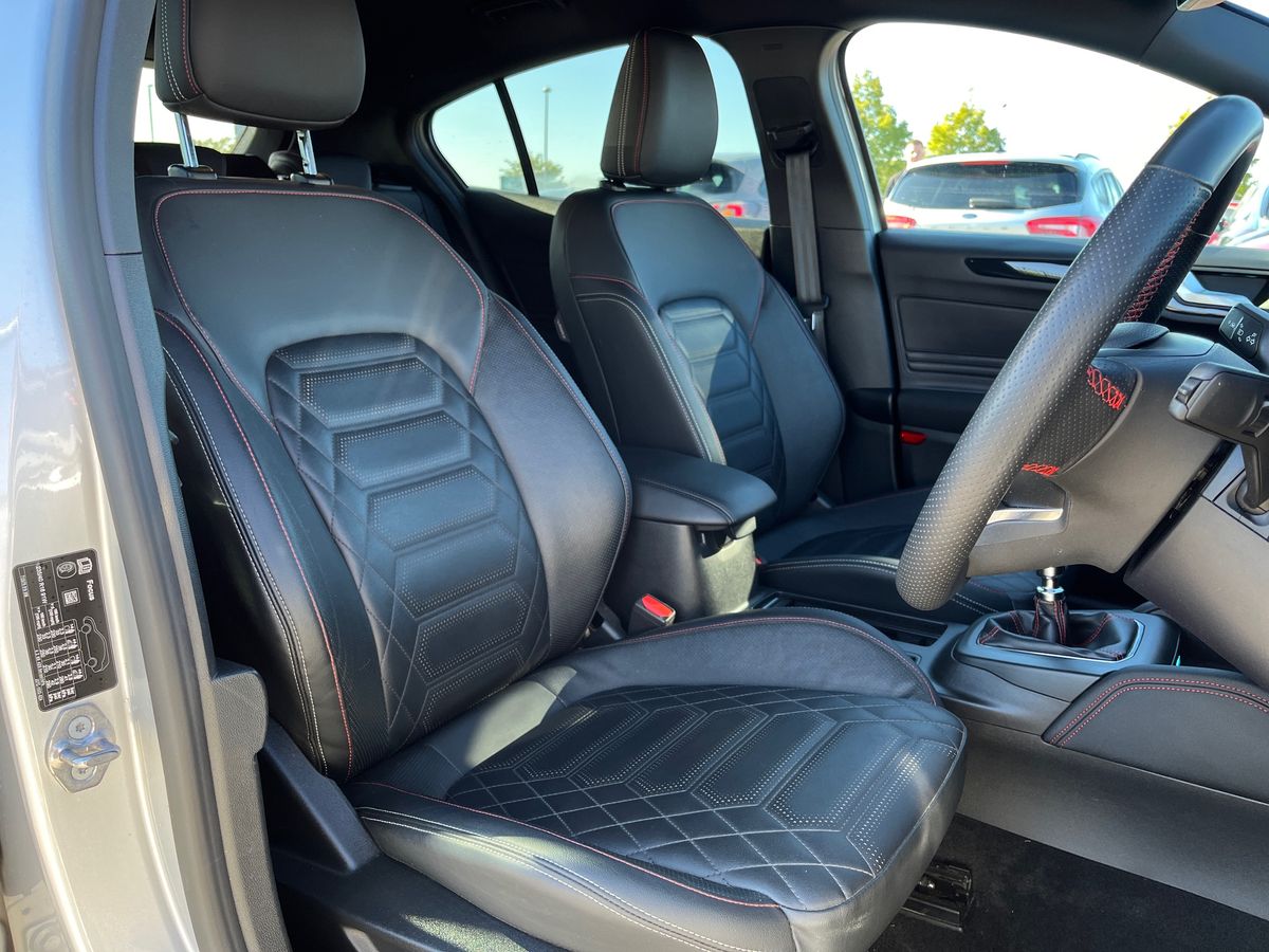 Used Ford Focus 2023 for sale - 76045442: Photo 51