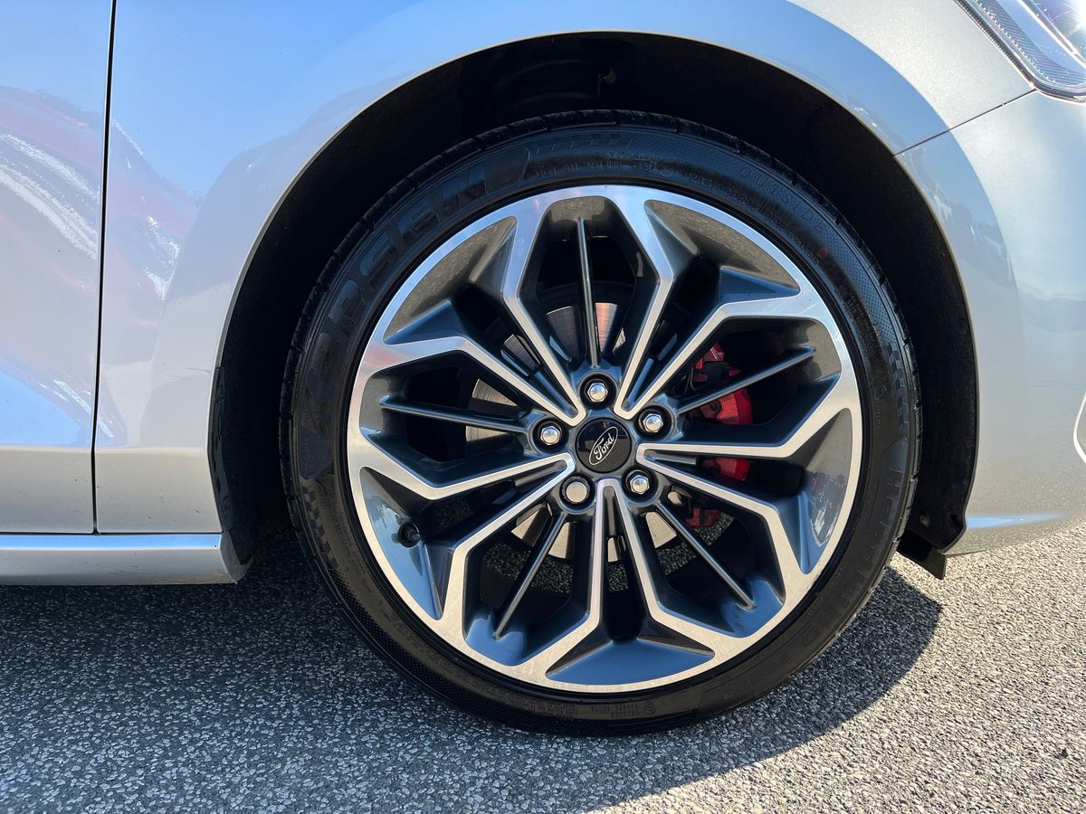 Used Ford Focus 2023 for sale - 76045442: Photo 7