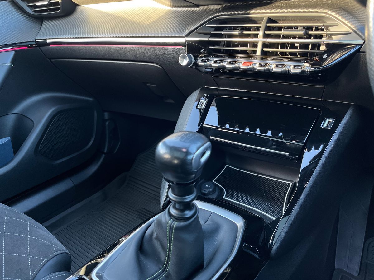 Used Peugeot 2008 2021 for sale - 76594746: Photo 17