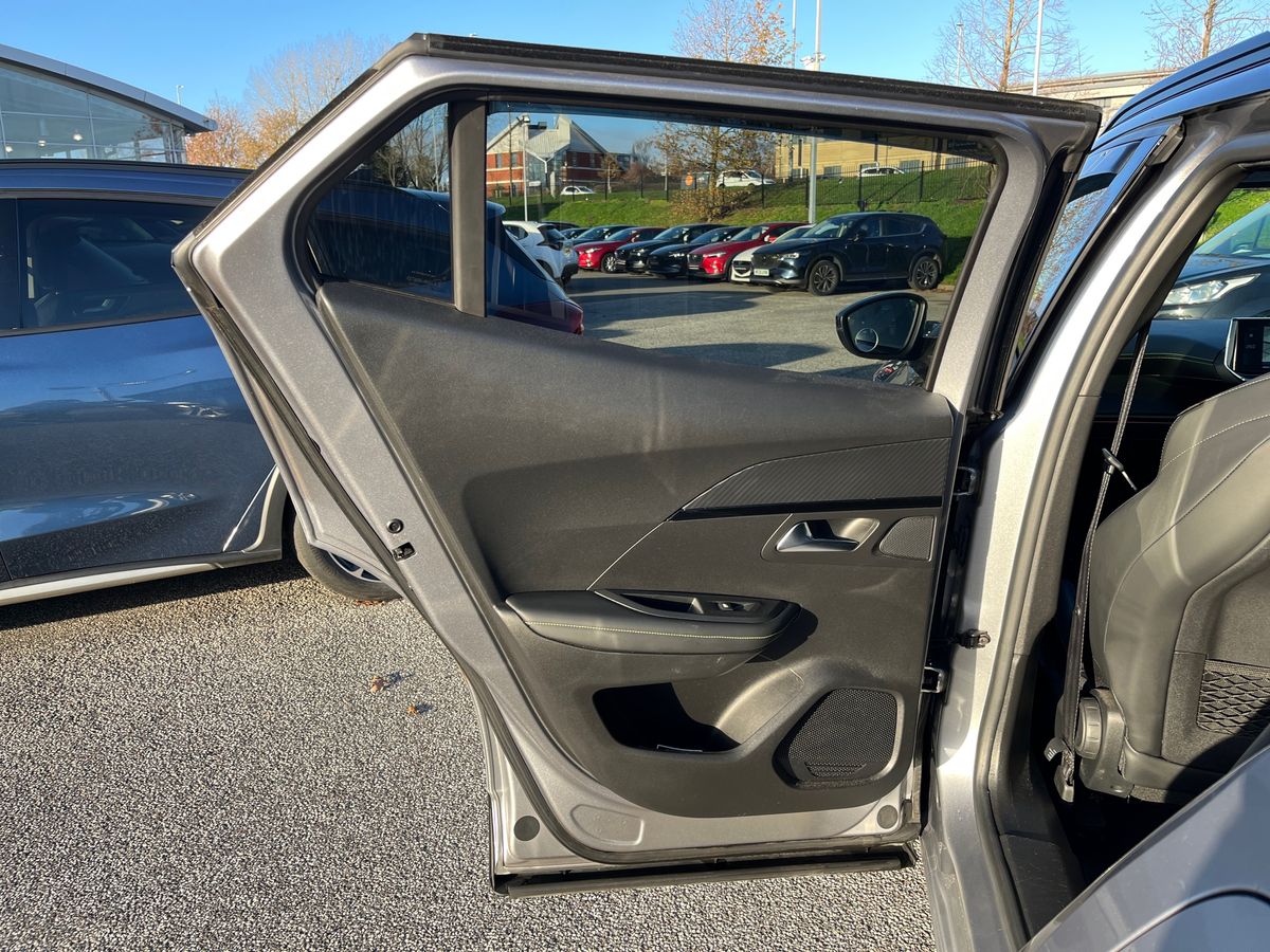 Used Peugeot 2008 2021 for sale - 76594746: Photo 32