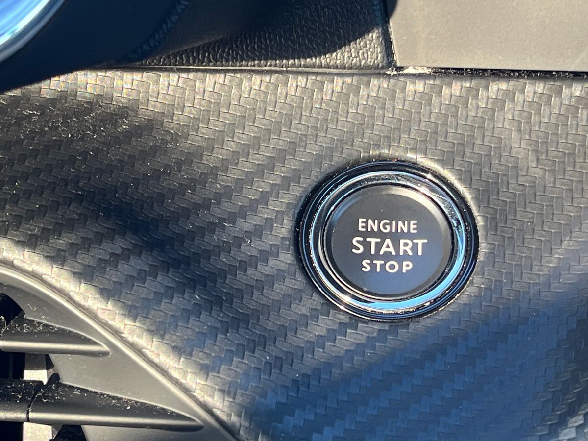 Used Peugeot 2008 2021 for sale - 76594746: Photo 42