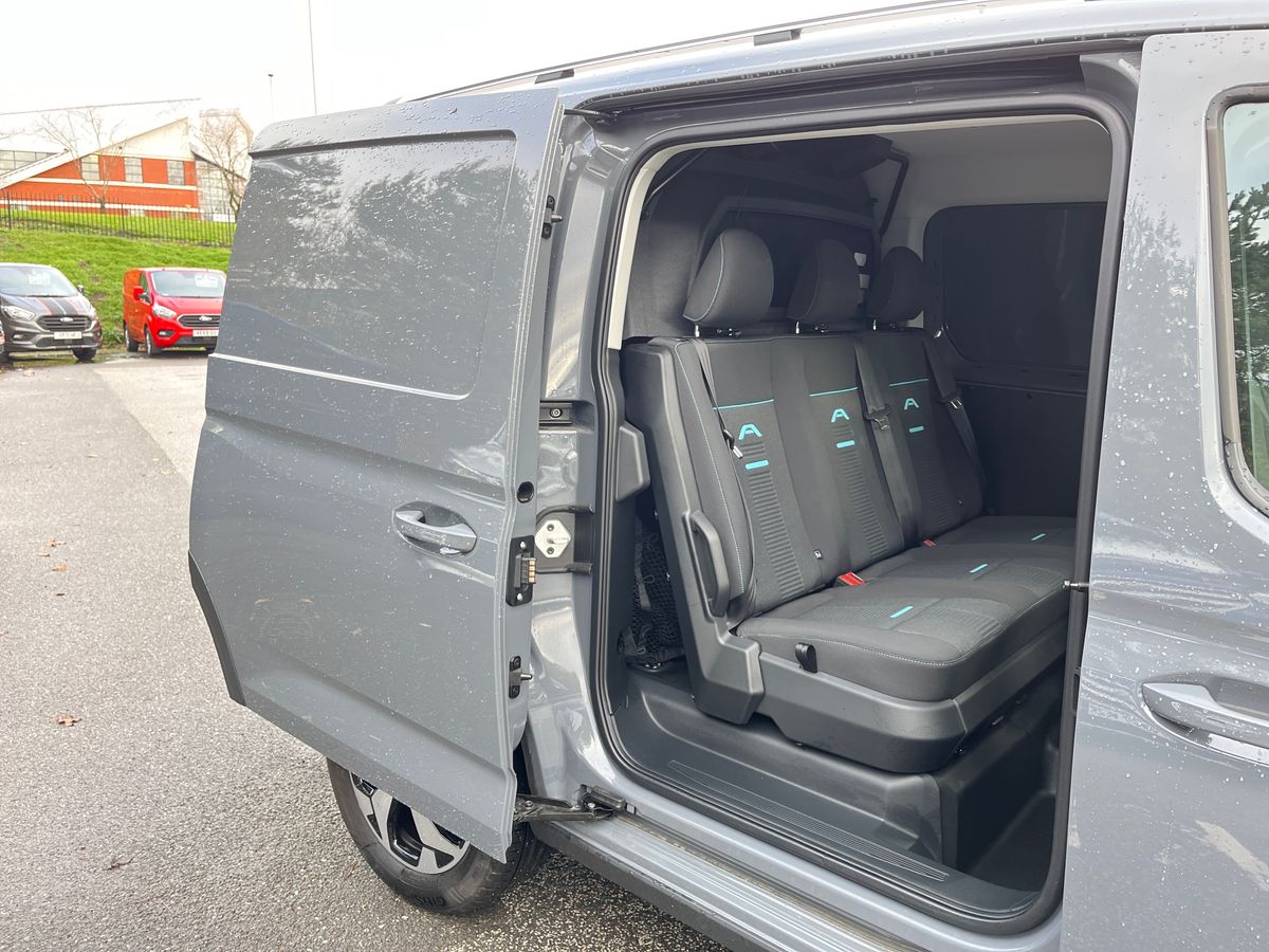 Used Ford Transit Connect 2025 for sale - 76611954: Photo 26