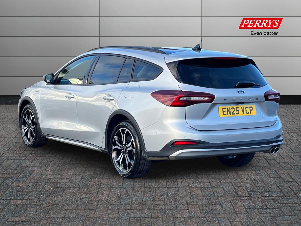 Used Ford Focus 2025 for sale - 76905676: Photo 2