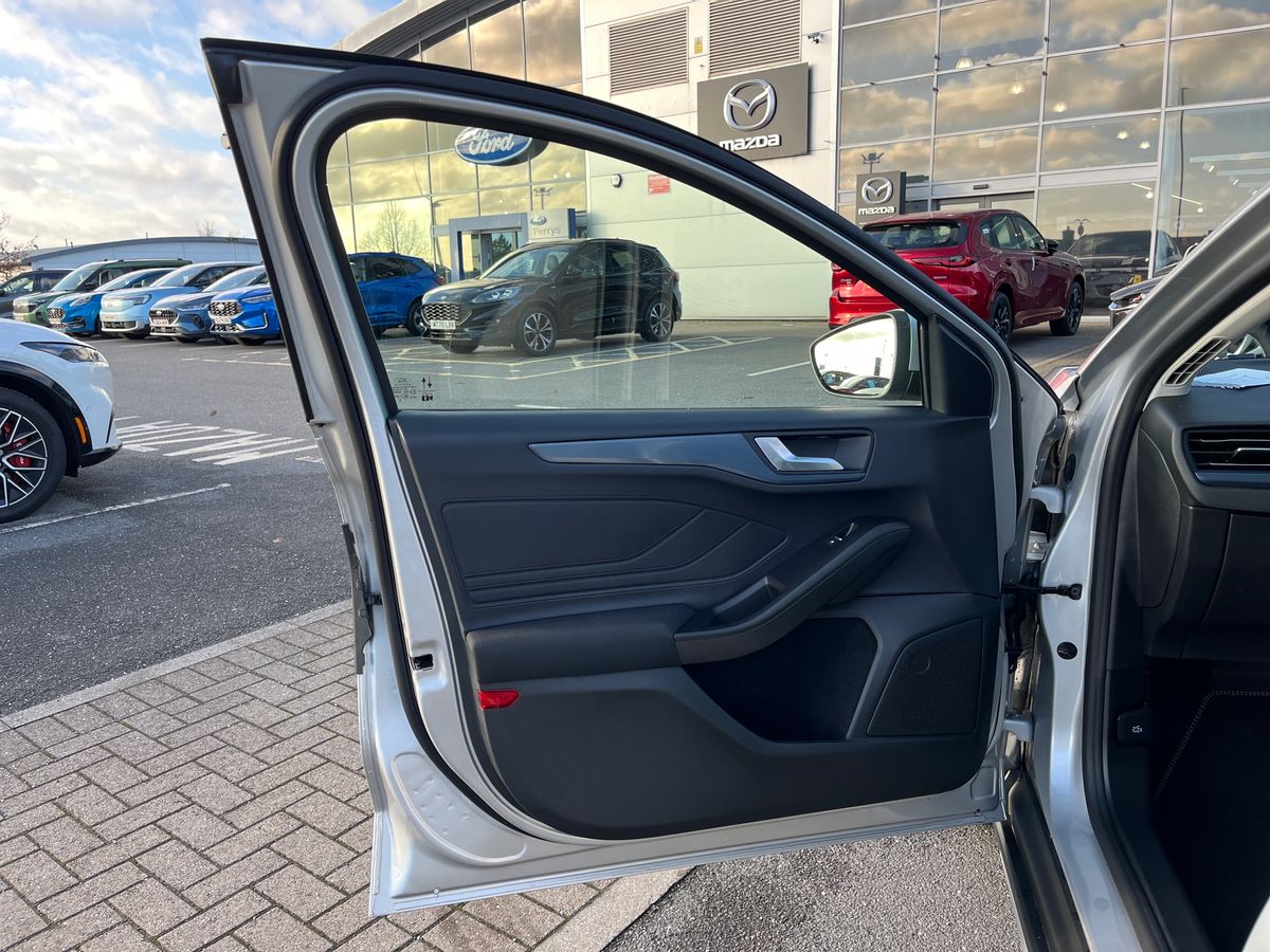 Used Ford Focus 2025 for sale - 76905676: Photo 37