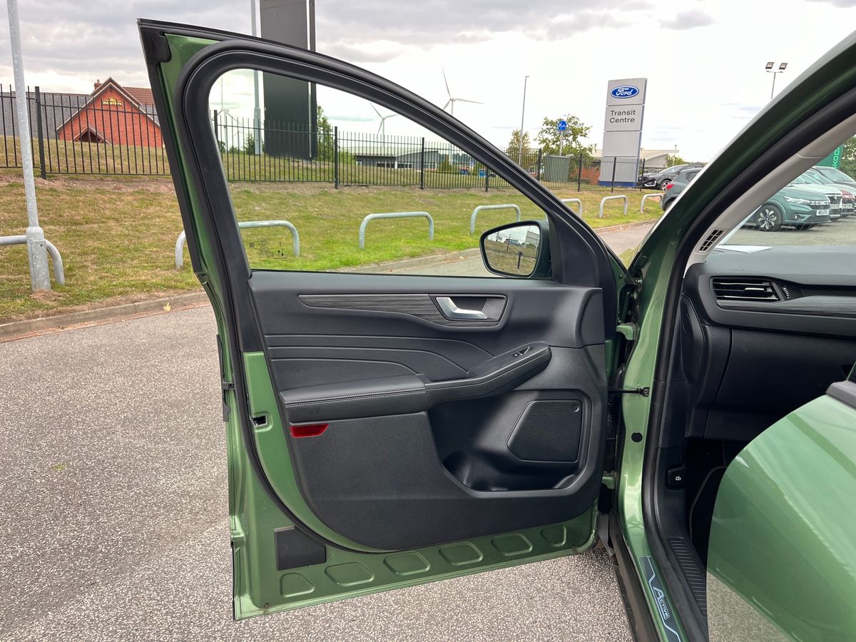 Used Ford Kuga 2024 for sale - 77058537: Photo 39