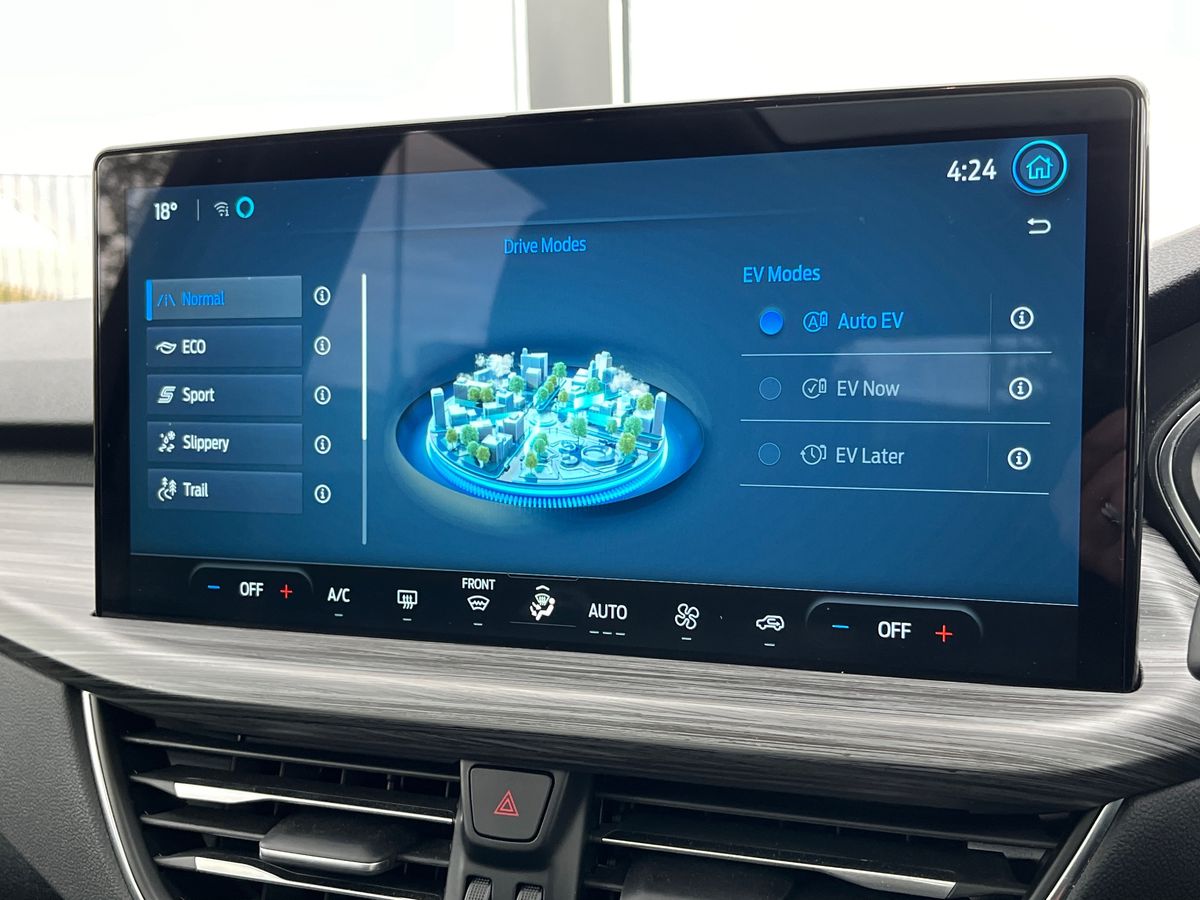 Used Ford Kuga 2024 for sale - 77058537: Photo 43