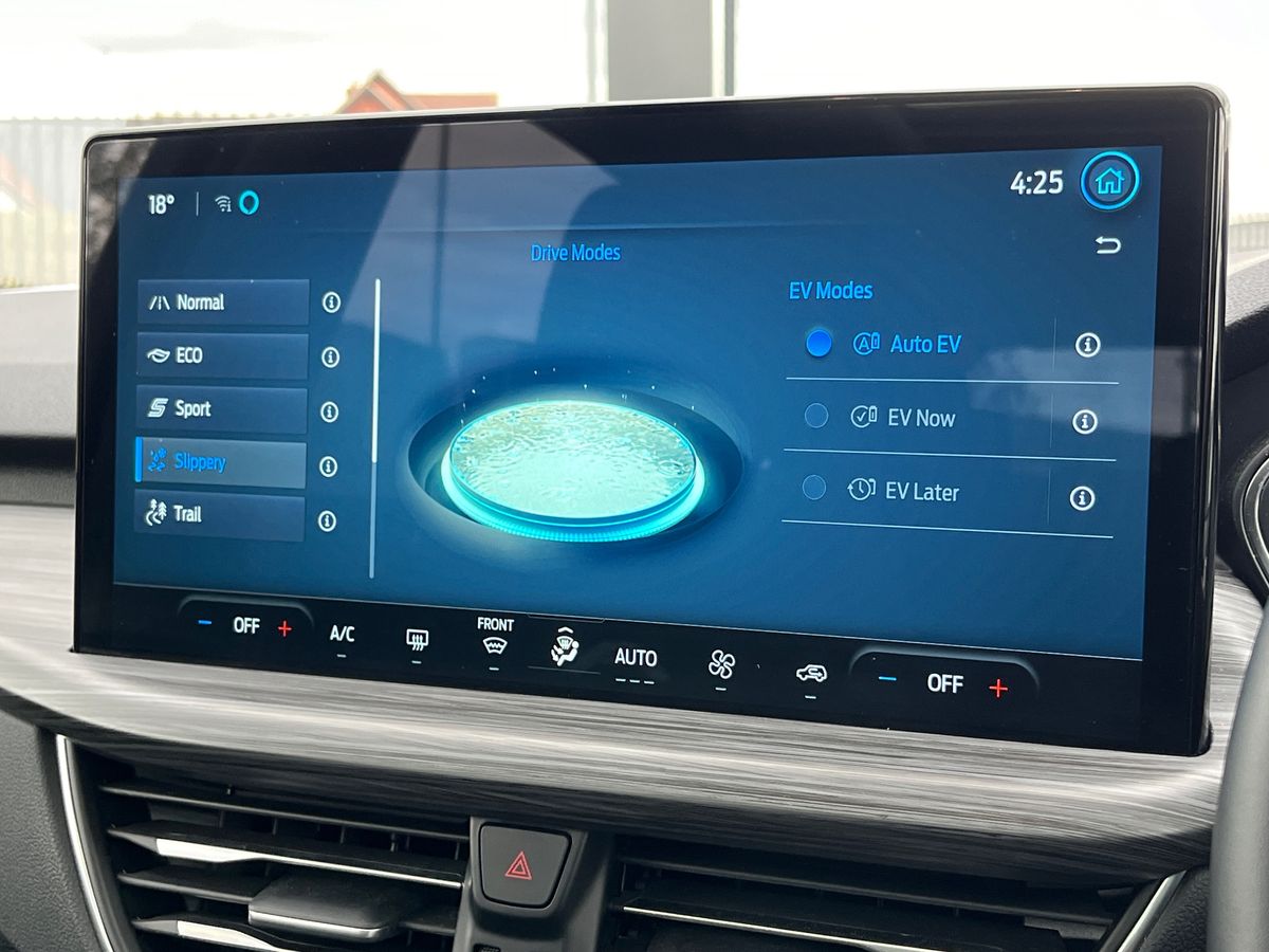 Used Ford Kuga 2024 for sale - 77058537: Photo 46