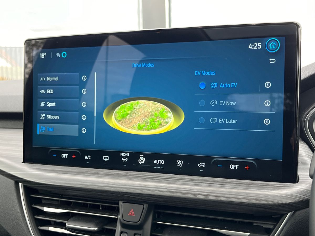 Used Ford Kuga 2024 for sale - 77058537: Photo 47