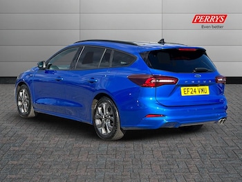 Used Ford Focus 2024 for sale - 76090393: Photo 2