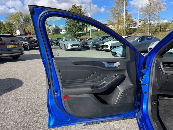 Used Ford Focus 2024 for sale - 76090393: Photo 40