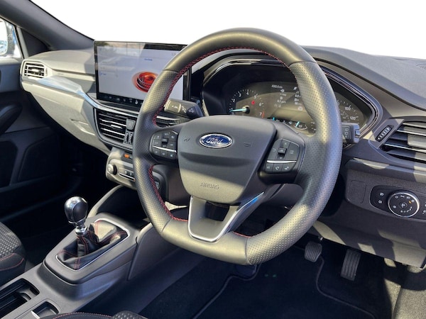 Used Ford Focus 2024 for sale - 76090393: Photo 9
