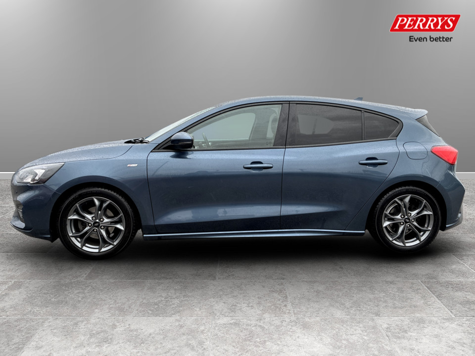 Used Ford Focus 2020 for sale - 77688411: Photo 4