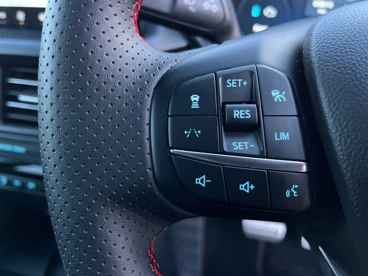 Used Ford Kuga 2025 for sale - 77271677: Photo 16