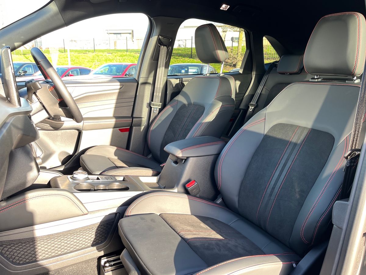 Used Ford Kuga 2025 for sale - 77676652: Photo 37