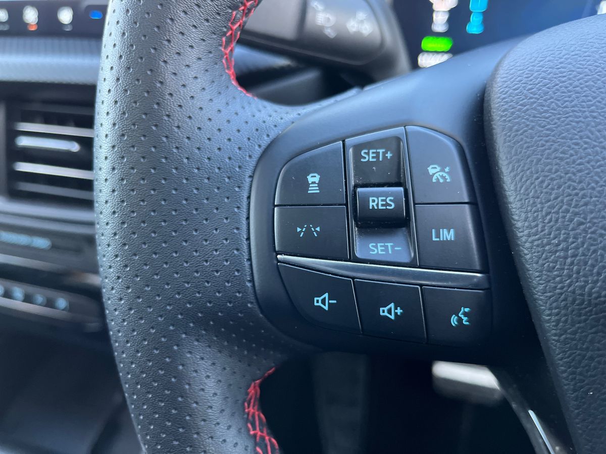 Used Ford Kuga 2024 for sale - 76748619: Photo 16