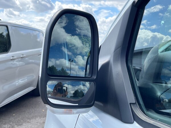Used Ford Transit Custom 2024 for sale - 75651257: Photo 29