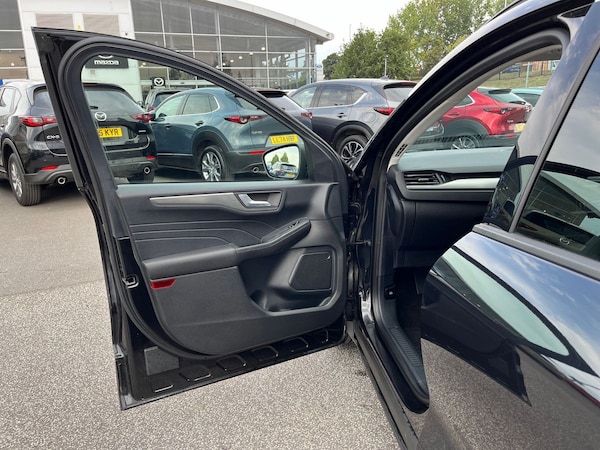 Used Ford Kuga 2022 for sale - 75555537: Photo 33