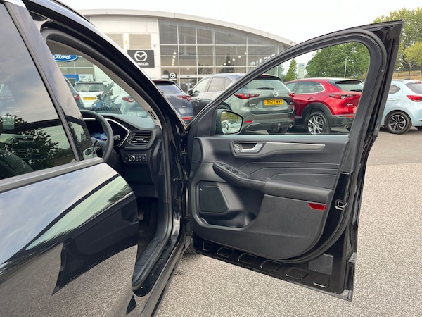 Used Ford Kuga 2022 for sale - 75555537: Photo 35