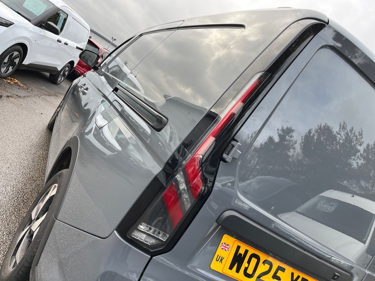 Used Ford Transit Connect 2025 for sale - 76736065: Photo 20