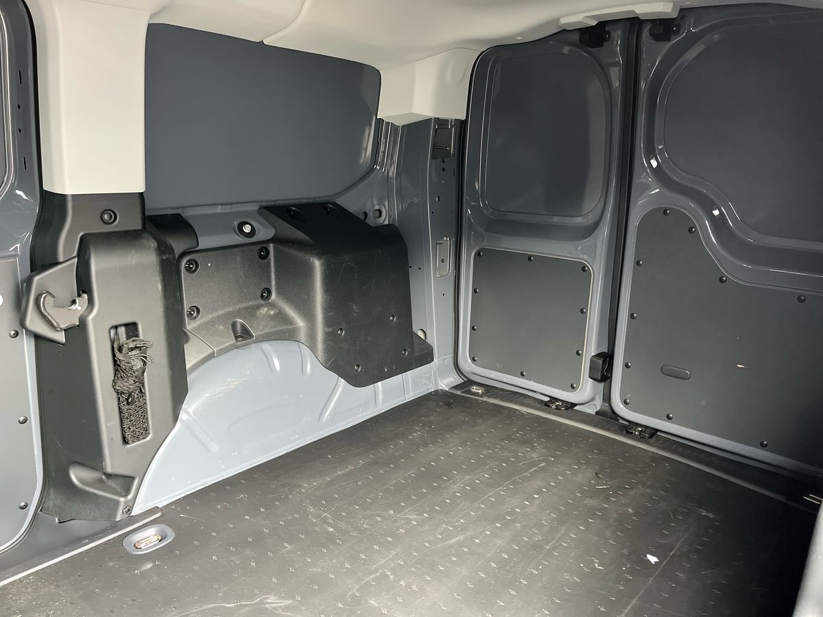 Used Ford Transit Connect 2025 for sale - 76736065: Photo 27