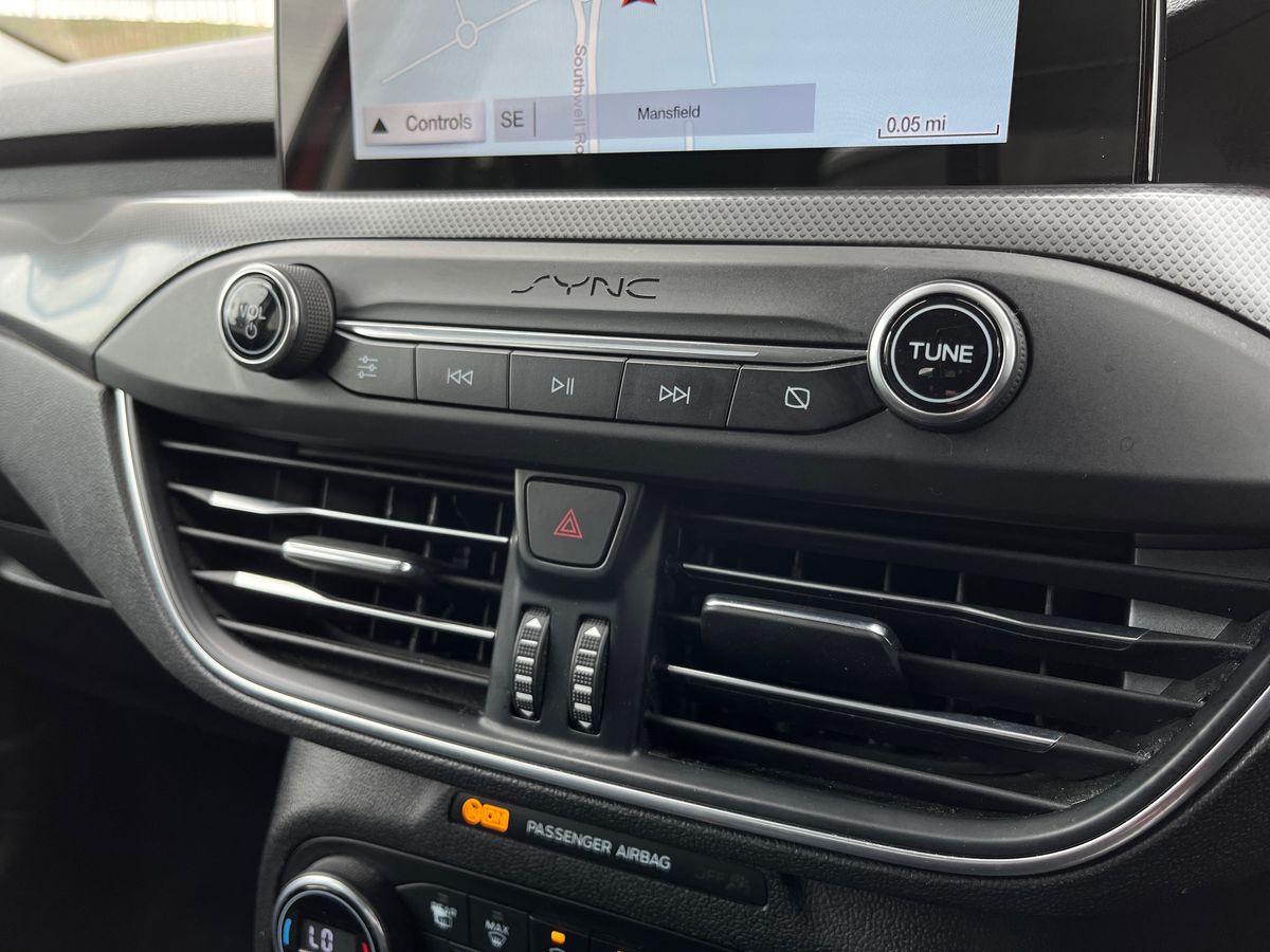 Used Ford Focus 2018 for sale - 76412842: Photo 12