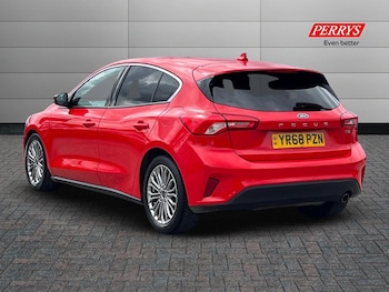 Used Ford Focus 2018 for sale - 76412842: Photo