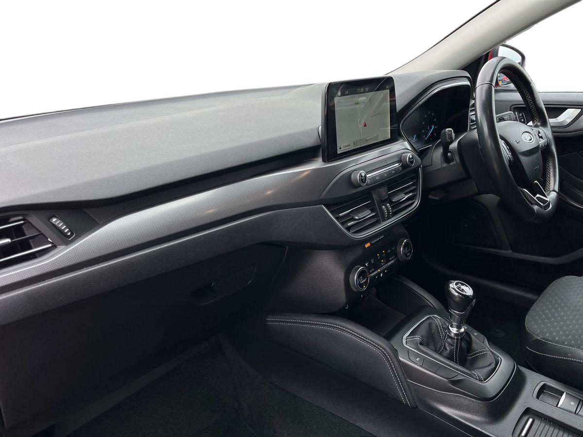 Used Ford Focus 2018 for sale - 76412842: Photo 6