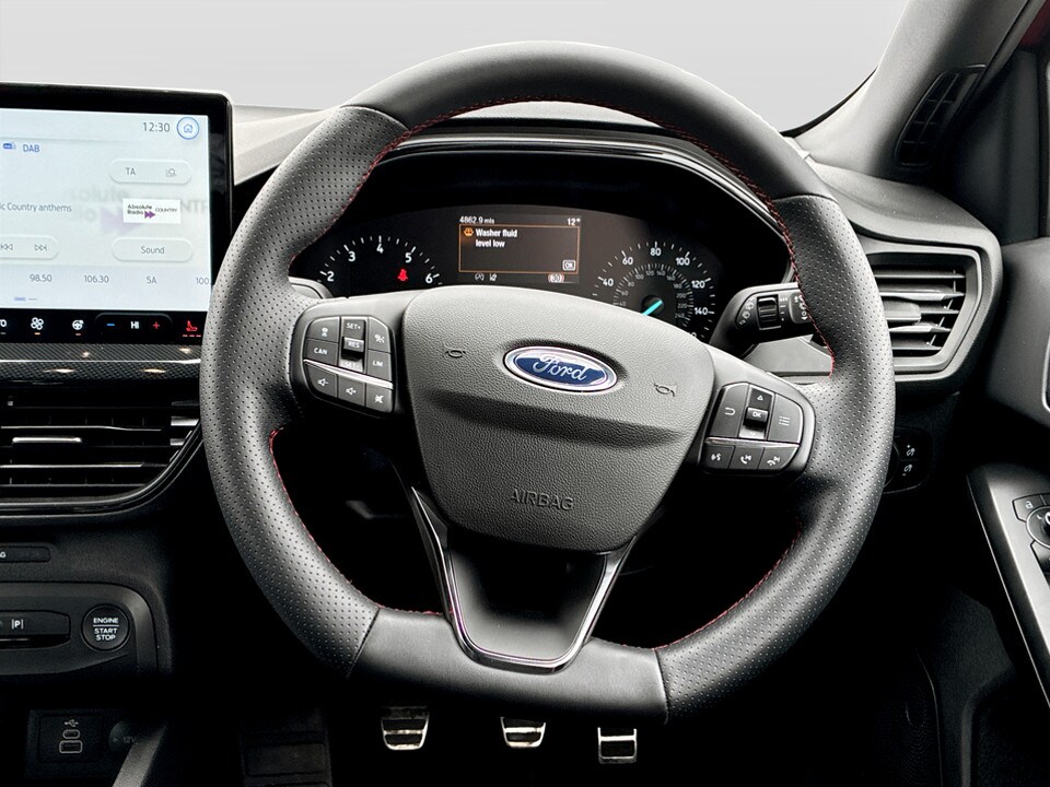 Used Ford Focus 2025 for sale - 78105379: Photo 16