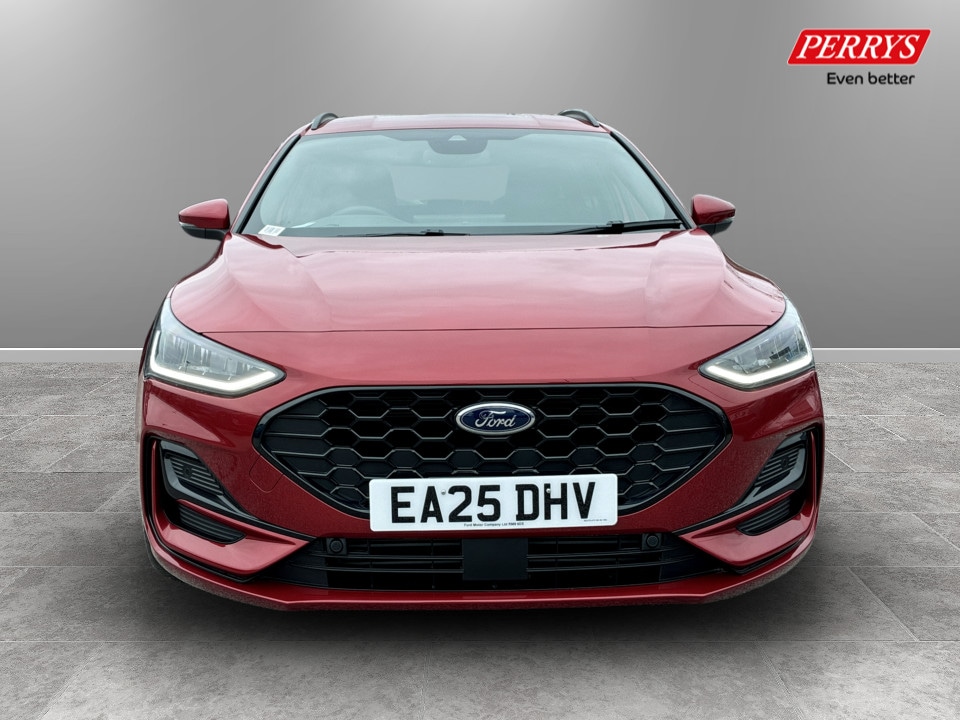 Used Ford Focus 2025 for sale - 78105379: Photo 2