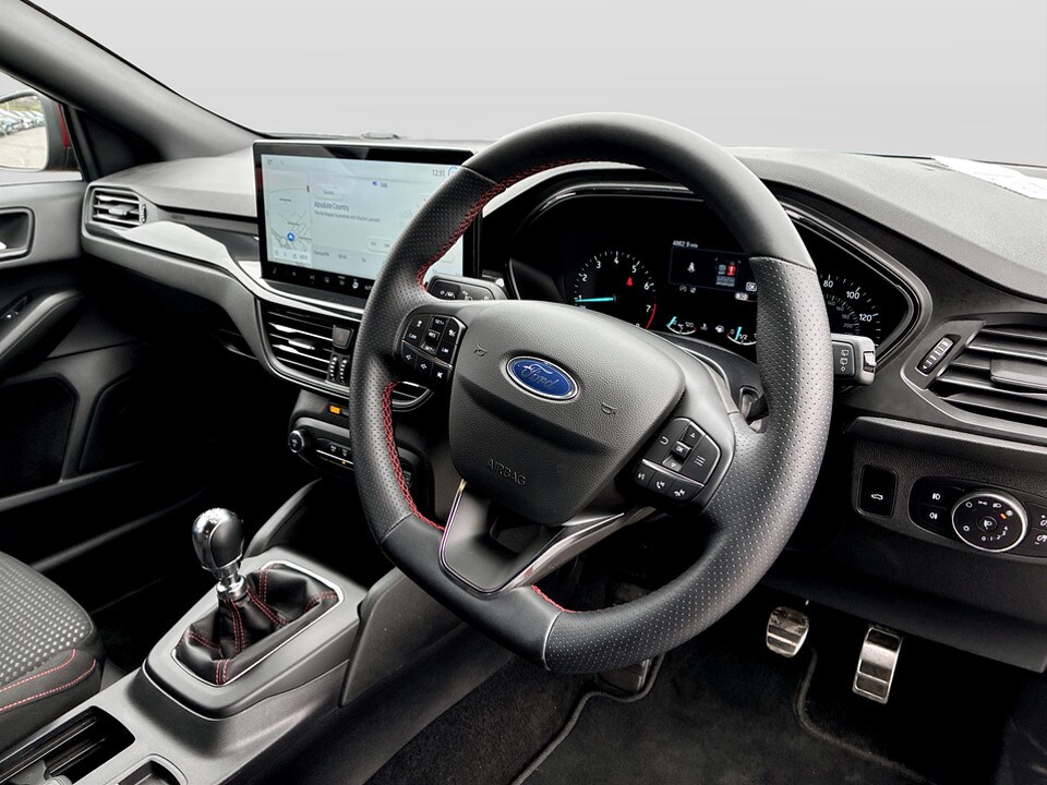 Used Ford Focus 2025 for sale - 78105379: Photo 25