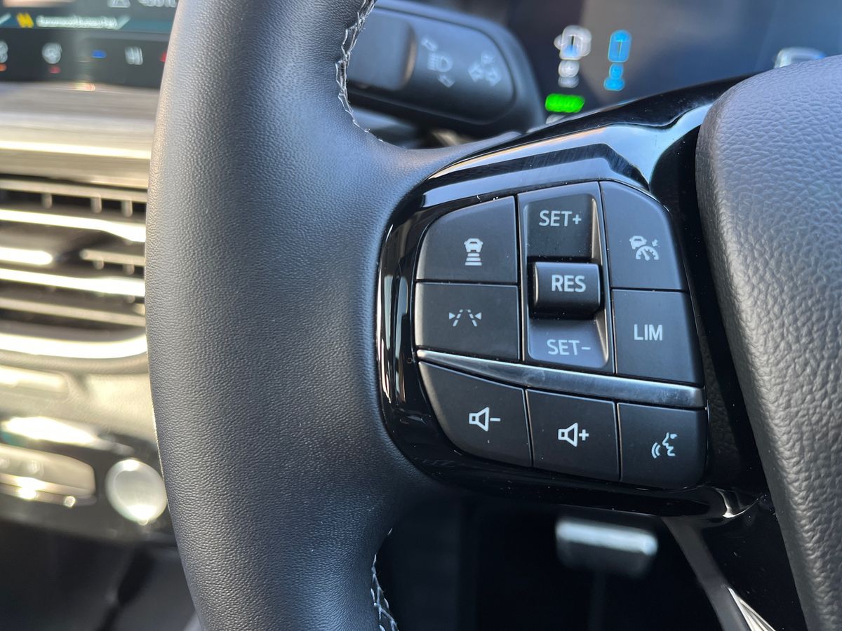 Used Ford Kuga 2024 for sale - 76706843: Photo 17