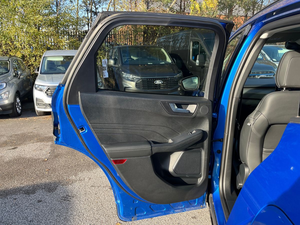 Used Ford Kuga 2024 for sale - 76706843: Photo 38