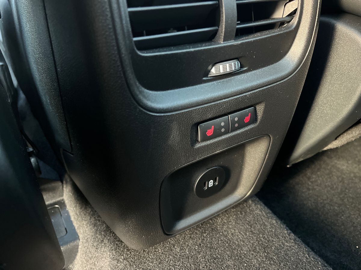 Used Ford Kuga 2024 for sale - 76706843: Photo 40