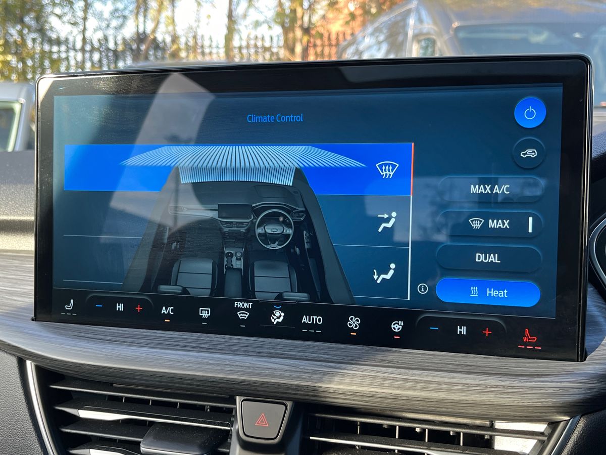 Used Ford Kuga 2024 for sale - 76706843: Photo 51