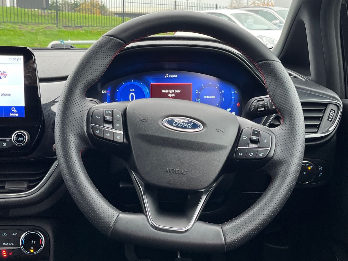 Used Ford Fiesta 2023 for sale - 76565906: Photo 15