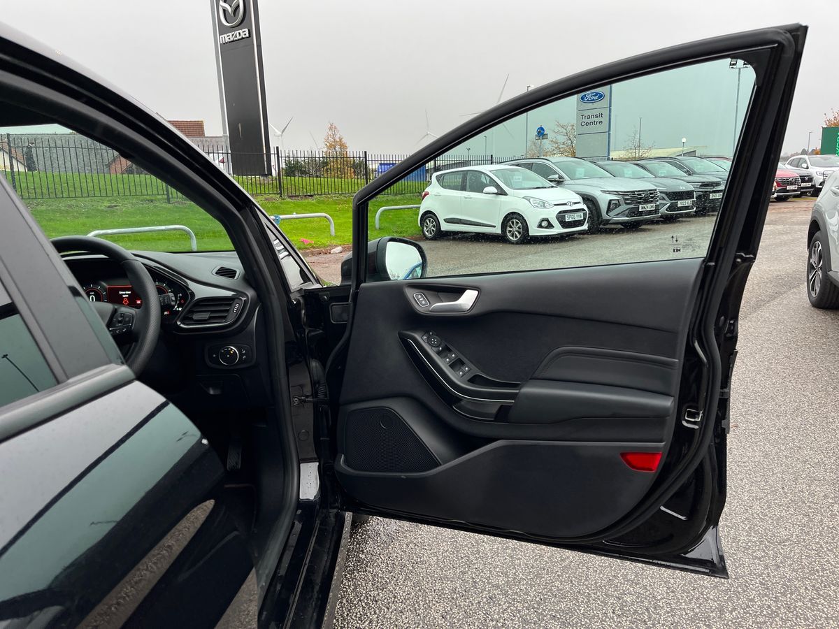 Used Ford Fiesta 2023 for sale - 76565906: Photo 50