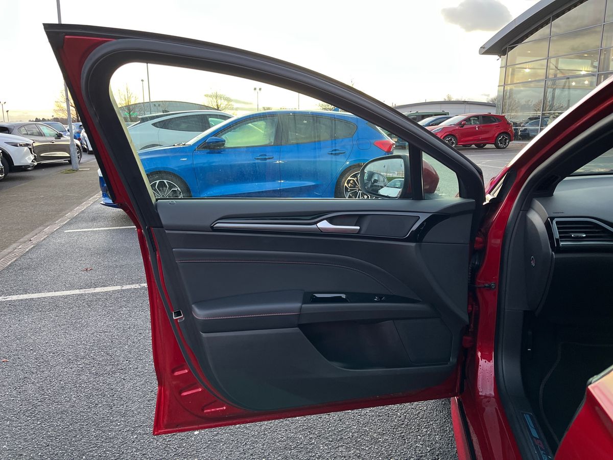 Used Ford Mondeo 2021 for sale - 76706911: Photo 31