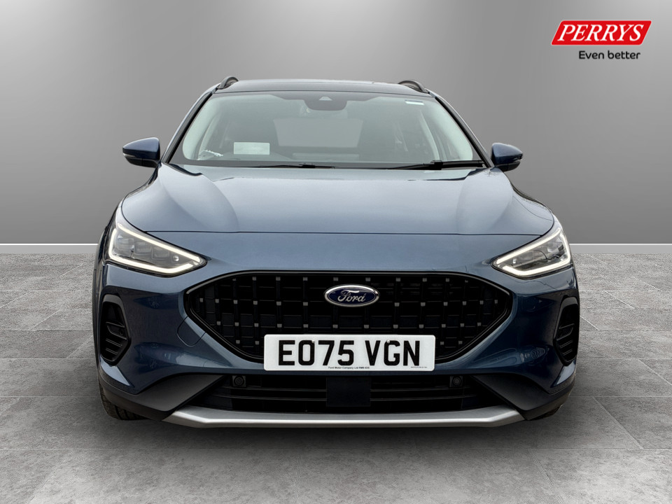 Used Ford Focus 2025 for sale - 78189750: Photo 2