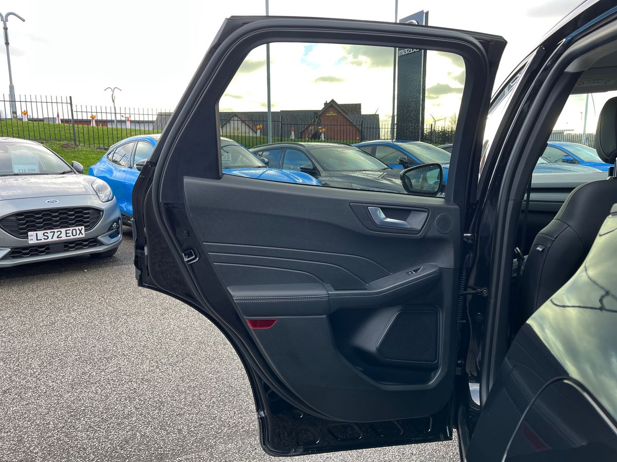 Used Ford Kuga 2025 for sale - 77125337: Photo 36