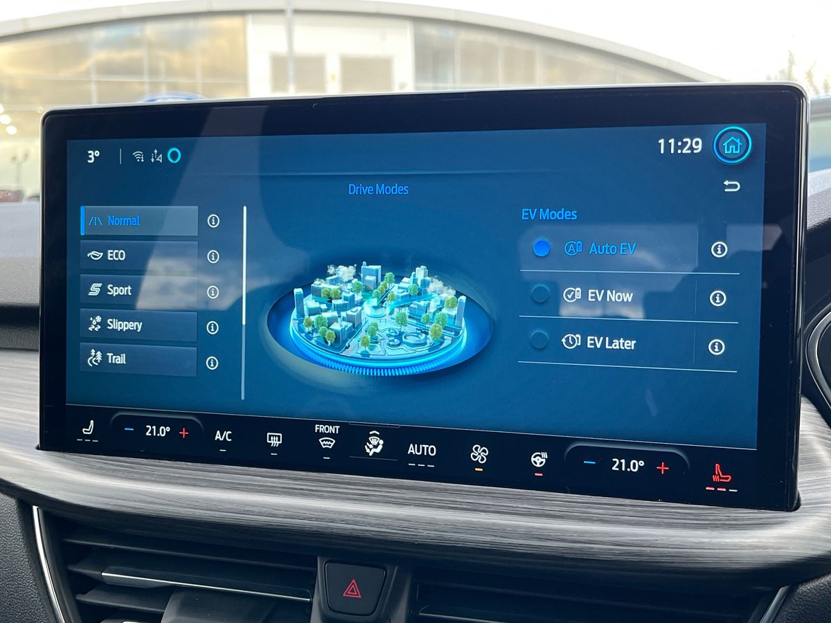 Used Ford Kuga 2025 for sale - 77125337: Photo 44