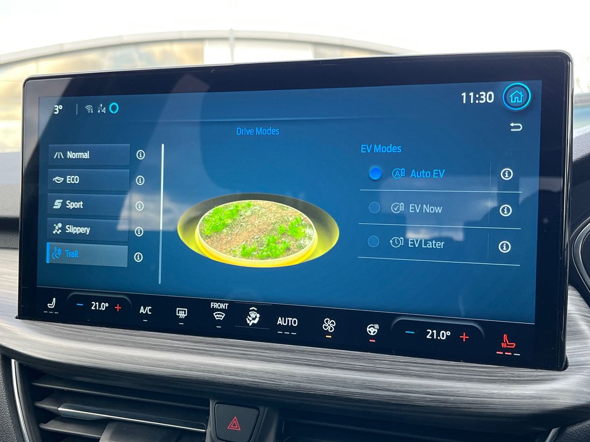 Used Ford Kuga 2025 for sale - 77125337: Photo 48